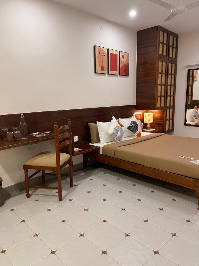 Casa Mel Hotel ปอนดิเชอรี ภายนอก รูปภาพ